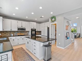 5019 Avocado Park Ln, Fallbrook, CA 92028