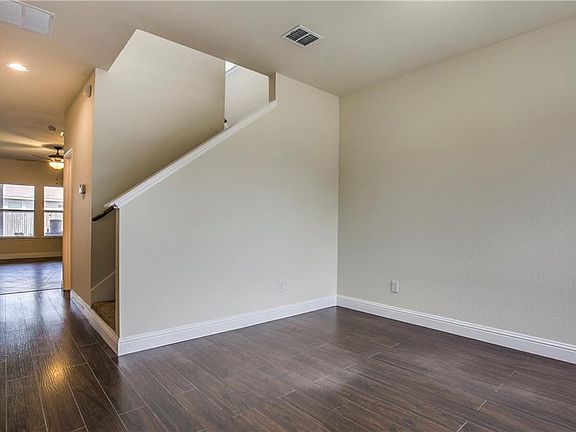 5th image of 8333 Whispering Willow Ln