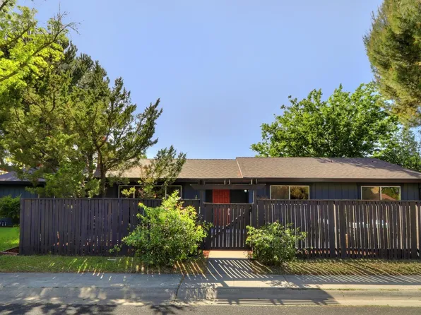 2903 Corona Dr, Davis, CA 95616