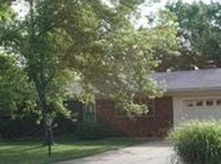 2116 S Emma Ave, Fayetteville, AR 72701