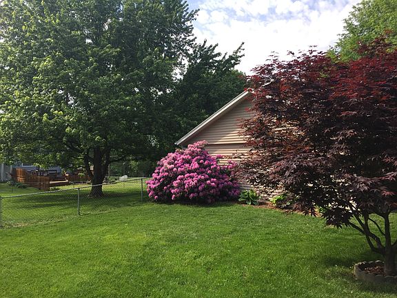 2nd image of 3106 Mayfair Dr