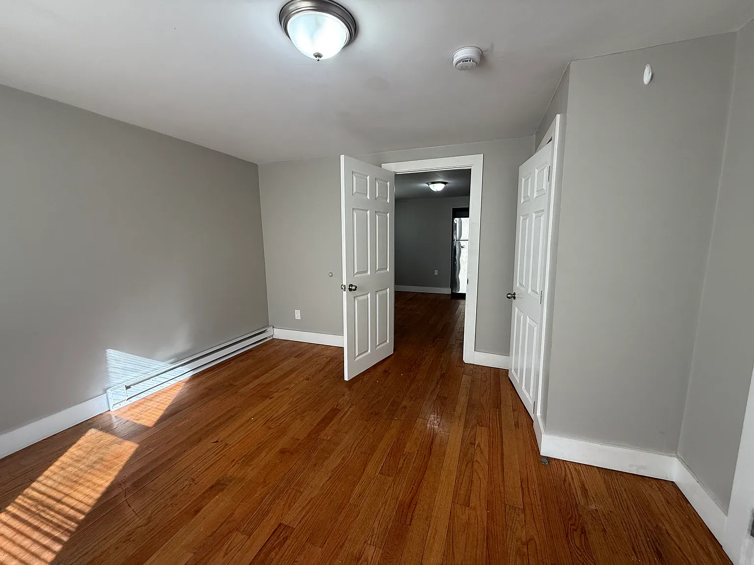 Studio, 500 sqft, $1,700 — Photo 4