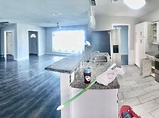 112 Royal Park Ln, Waxahachie, TX 75165