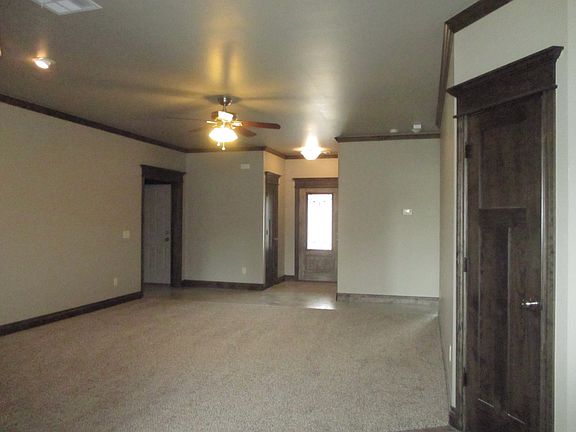 5th image of 209 SW 146th St