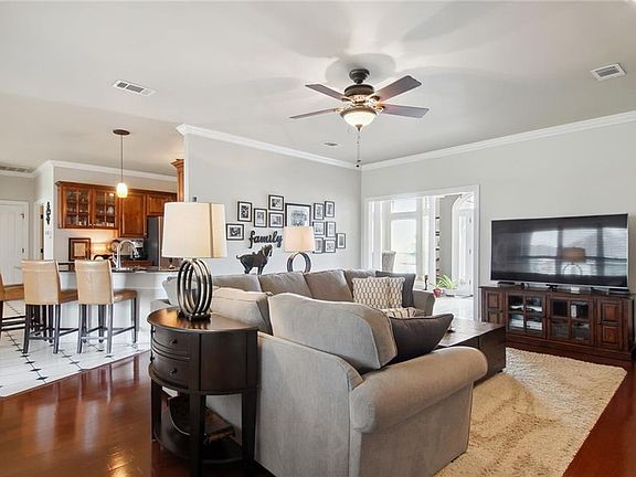5th image of 3504 Lake Lynn Dr