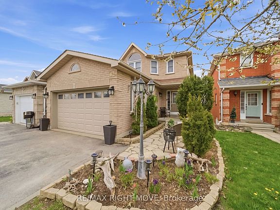 2nd image of 42 Sundew Dr