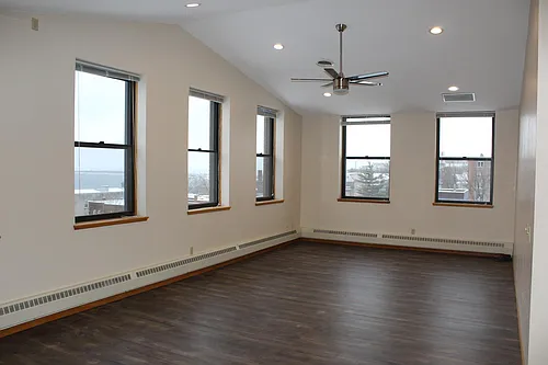 Floor plan Harbor View