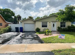 513 SW 73rd Ave, Pompano Beach, FL 33068