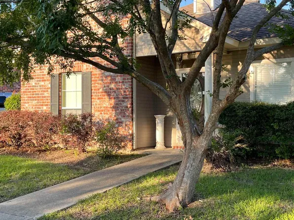 4444 Blue Ribbon Dr, Baton Rouge, LA 70814