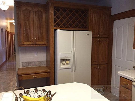 4th image of 1413 Summer Ct