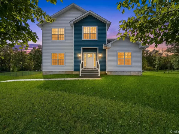 21 Francis Harrison Court, Montgomery, NY 12549