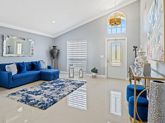 2nd image of 39 Teal Way