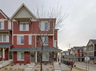 68 W Evansview Rd NW, Calgary, AB T3P0L2