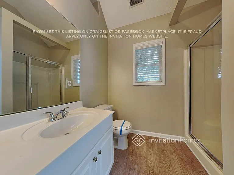 117 Omega Ct — Photo 16