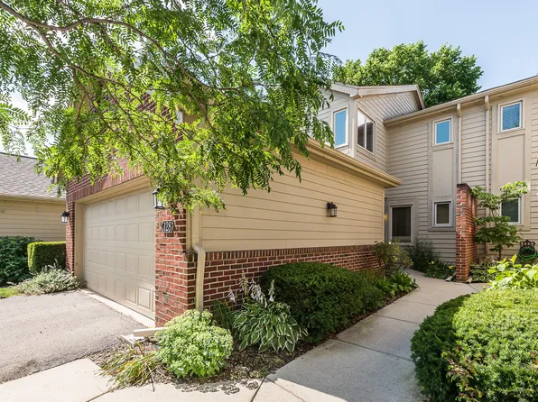128 Ponds View Dr, Ann Arbor, MI 48103
