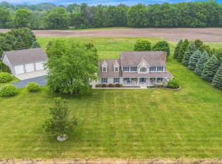 2191 W Linco Rd, Stevensville, MI 49127