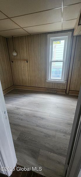 5th image of 310 Duane Avenue