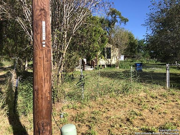 3rd image of 804 1st St
