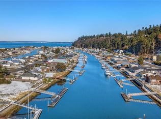 3718 Shorewood Ave, Greenbank, WA 98253