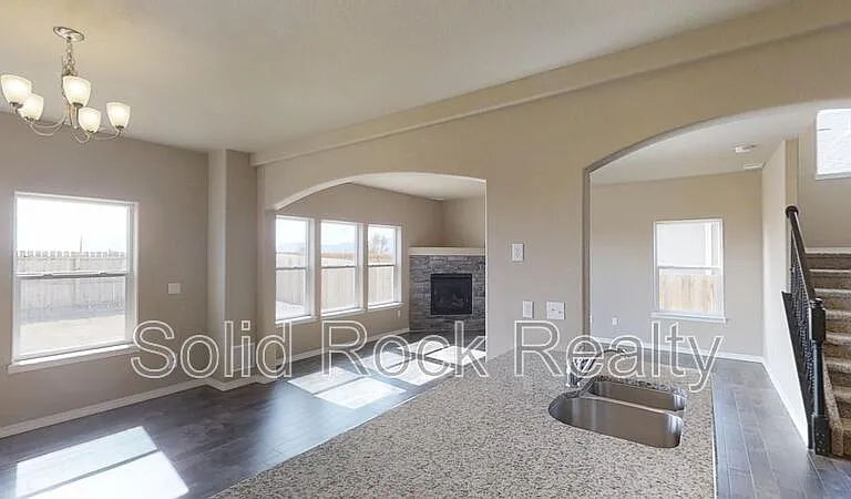 7618 Cat Tail Creek Dr — Photo 5