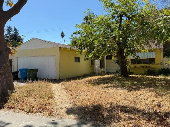 1940 Briarwood Dr, Santa Clara, CA 95051