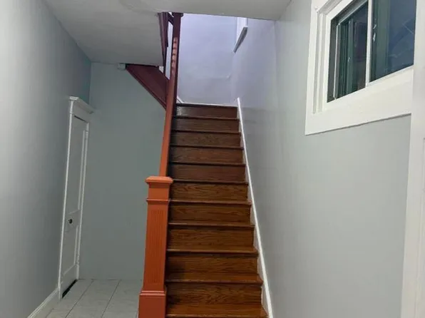 335 Clifton Ave #1, Staten Island, NY 10305