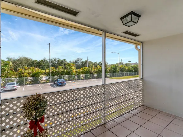 212 Easthampton I, West Palm Beach, FL 33417