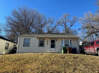 2008 Jackson St, Bellevue, NE 68005