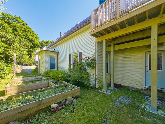 5th image of 84 Grace Street