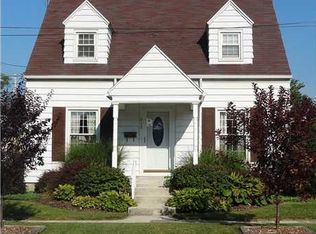 212 Portage St, Woodville, OH 43469
