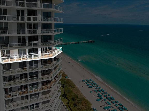 3rd image of 16425 Collins Ave APT 2311