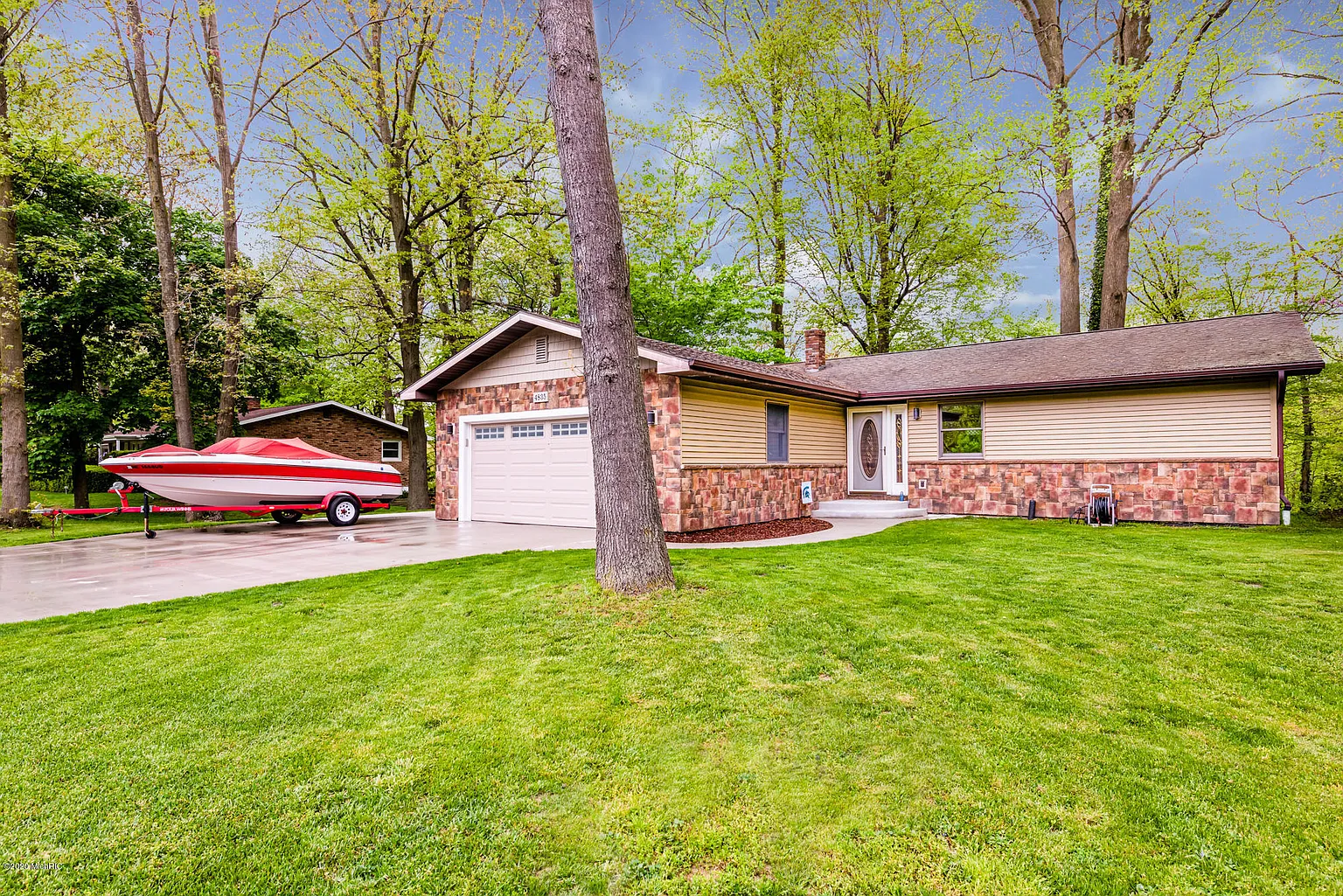4835 S Cedar Trl photo 1
