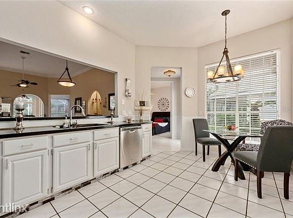 2nd image of 1840 Cleek Ct