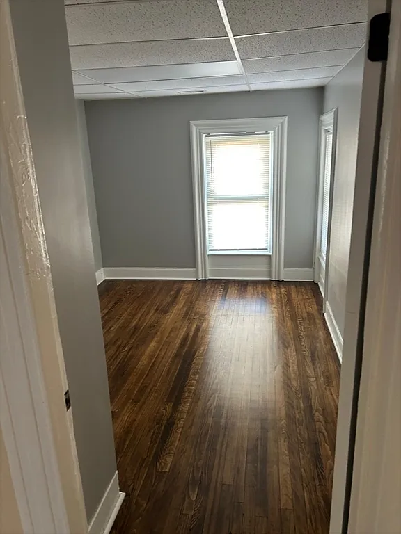 4 bed, 1.0 bath, 1756 sqft, $2,900 — Photo 2
