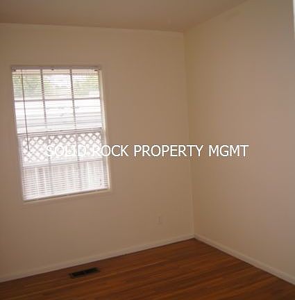 5th image of 811 N Grant St APT 7