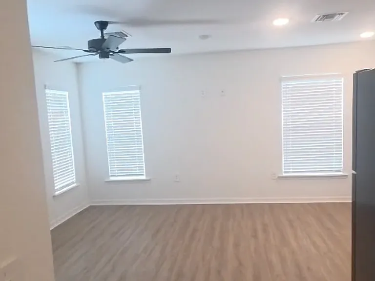 1065 Captiva Point — Photo 13