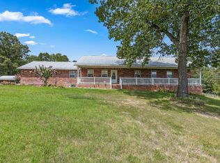 12326 N Riggs Ln, Lead Hill, AR 72644