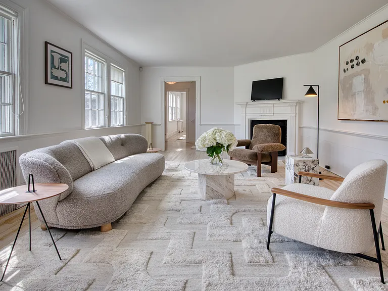 93 Egypt Ln — Photo 4