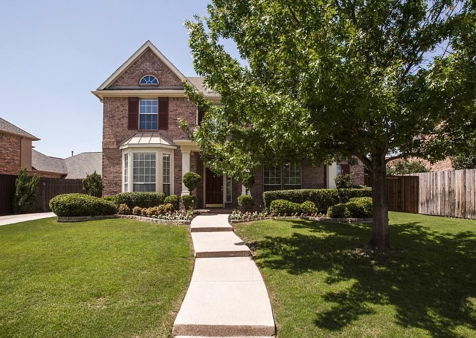 1st image of 2509 Merlin Dr