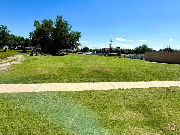 601 E Broadway Ave, Enid, OK 73701