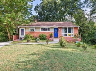 2100 Oakview Ct, Raleigh, NC 27604
