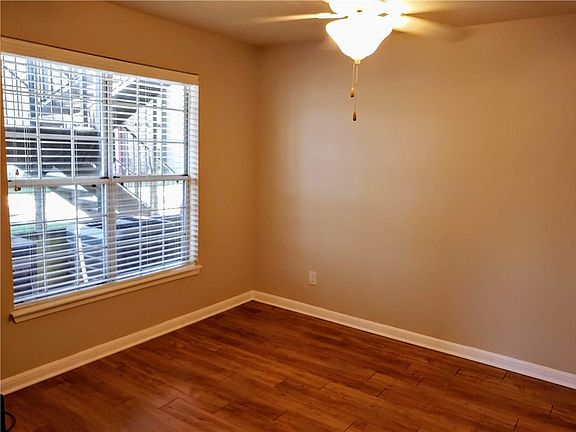 5th image of 7685 Northcross Dr Unit 609