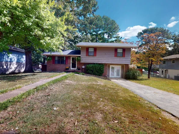 399 Lawrence Dr, Ringgold, GA 30736