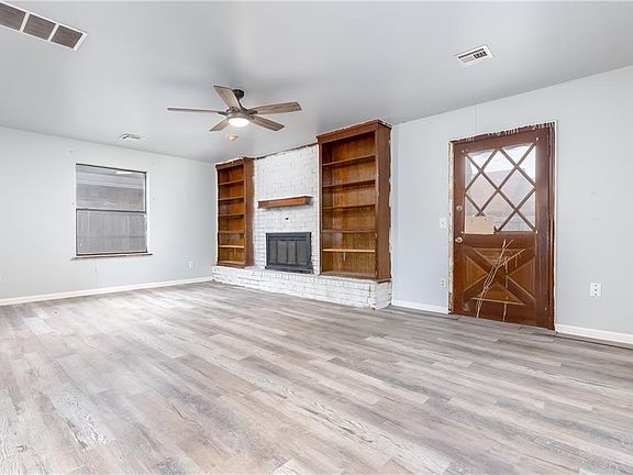 4th image of 3608 Tiffany Dr
