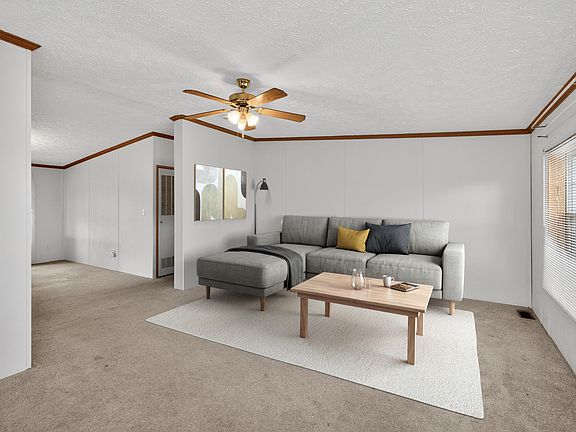 2nd image of 202 3rd St N