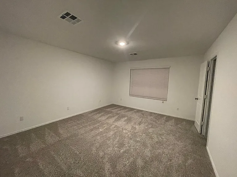 136 Canley Loop — Photo 16