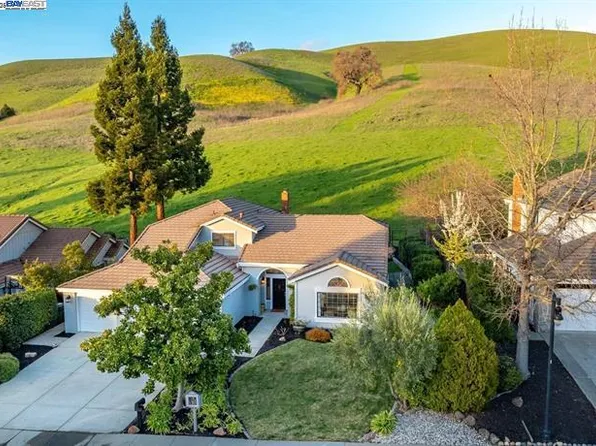 1036 Hill Meadow Pl, Danville, CA 94526