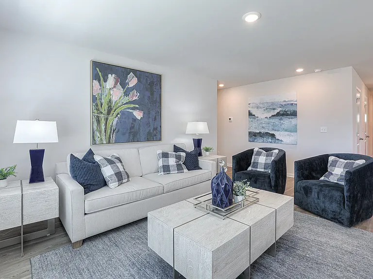 369 Standard Ave — Photo 6