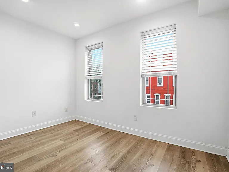 1807 Wylie St — Photo 18