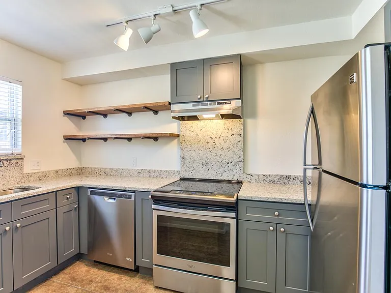 2BR - Kitchen